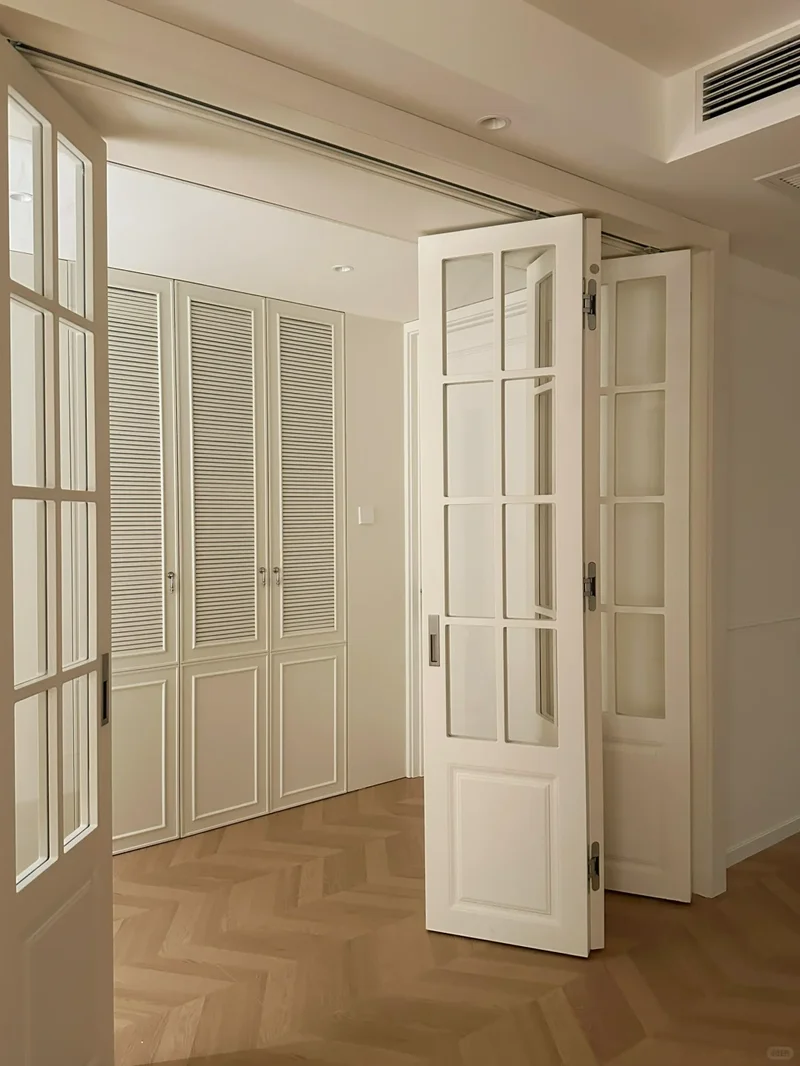 weather-resistant garage doors for coastal residential complexes