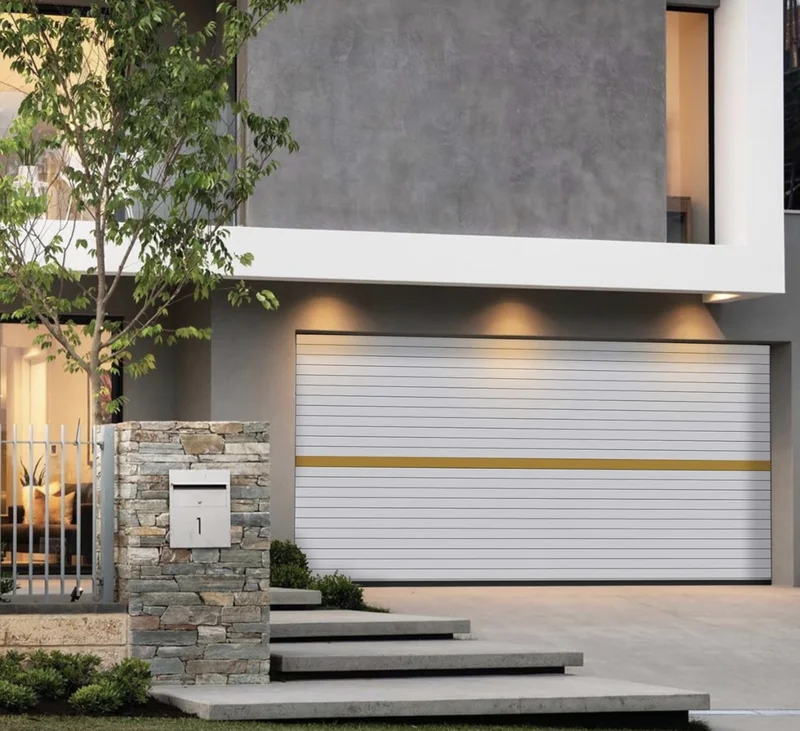 Garage doors for industrial facilities with large openings