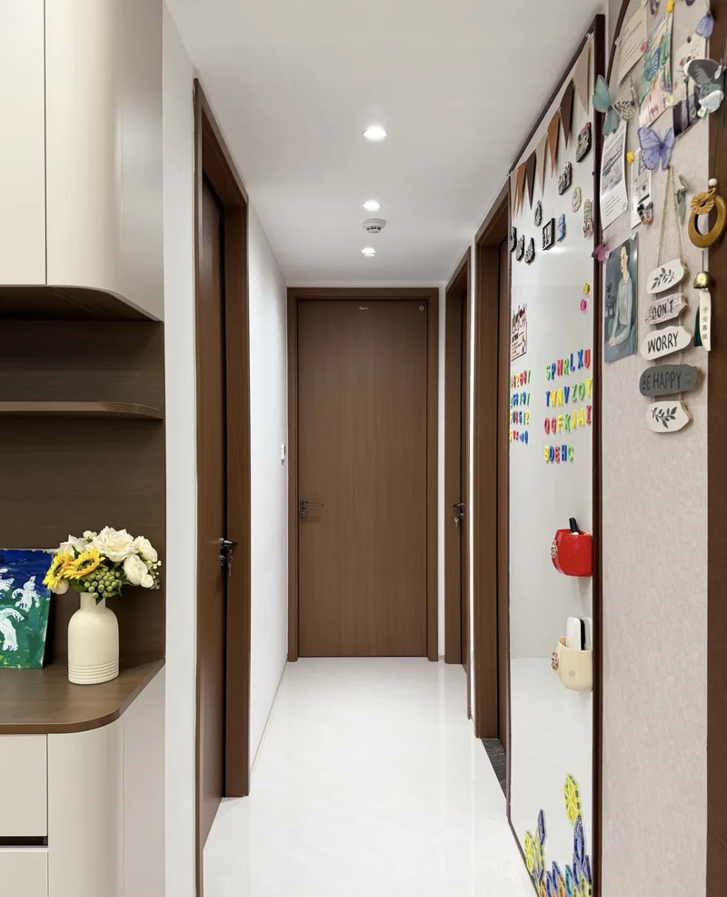 Oak solid wood doors FSC certified moisture content 8-12% for commercial projects